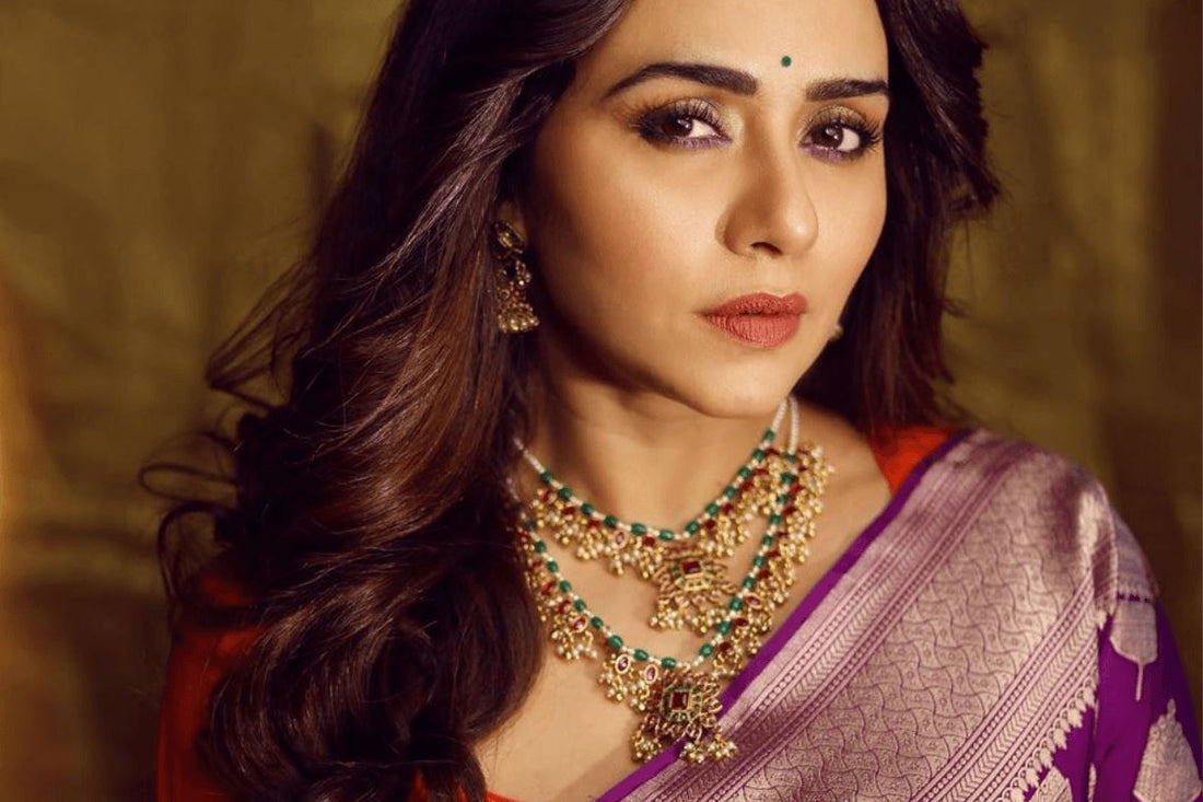 Gorgeous Jewellery To Match Your Nauvari Saree With