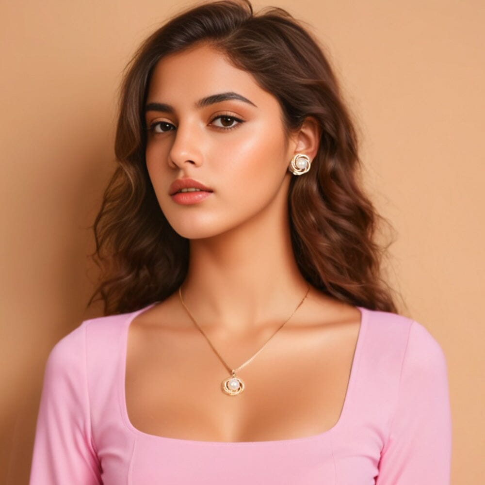 Clara Pendant Set - Raksha Bandhan Collection