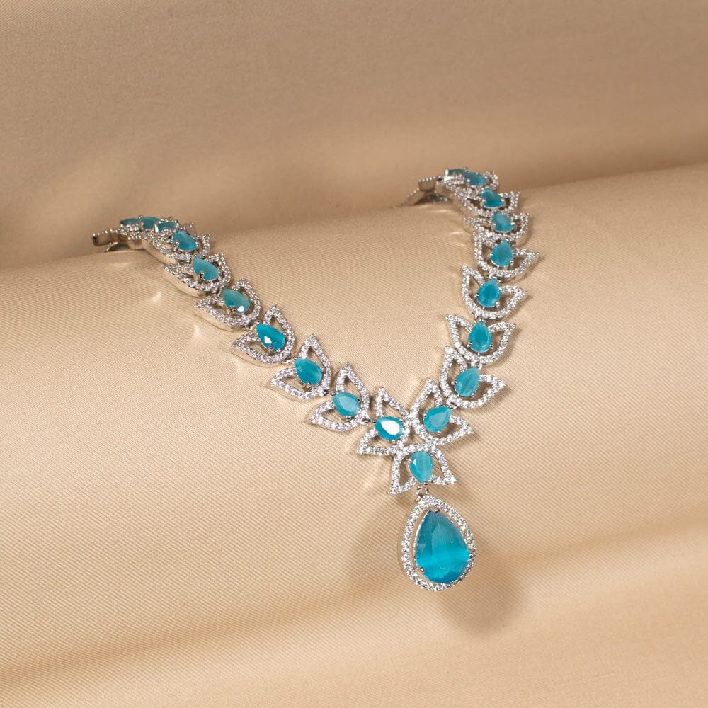 Enchanted Vine Neckline Set