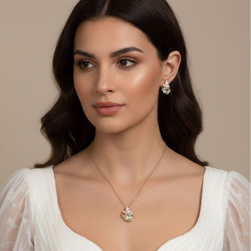 Isadora Pendant Set