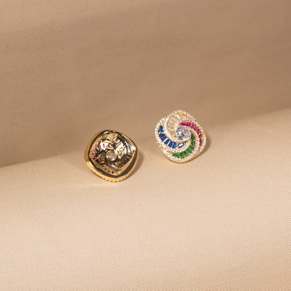 Janet Studs - Edgy Collection