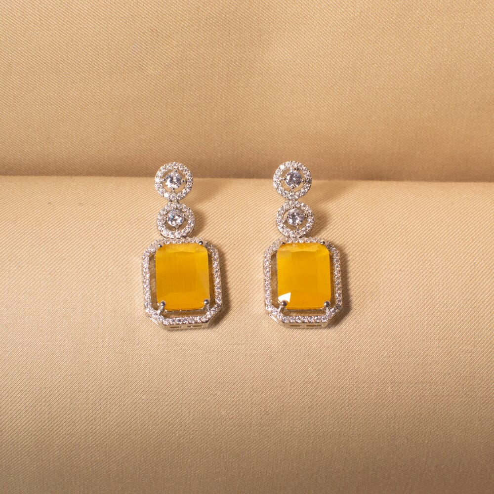 Kesar Danglers