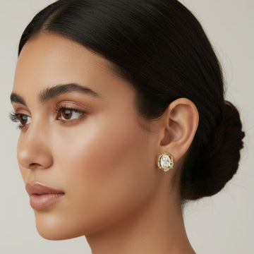 Noa Studs - Minima Collection