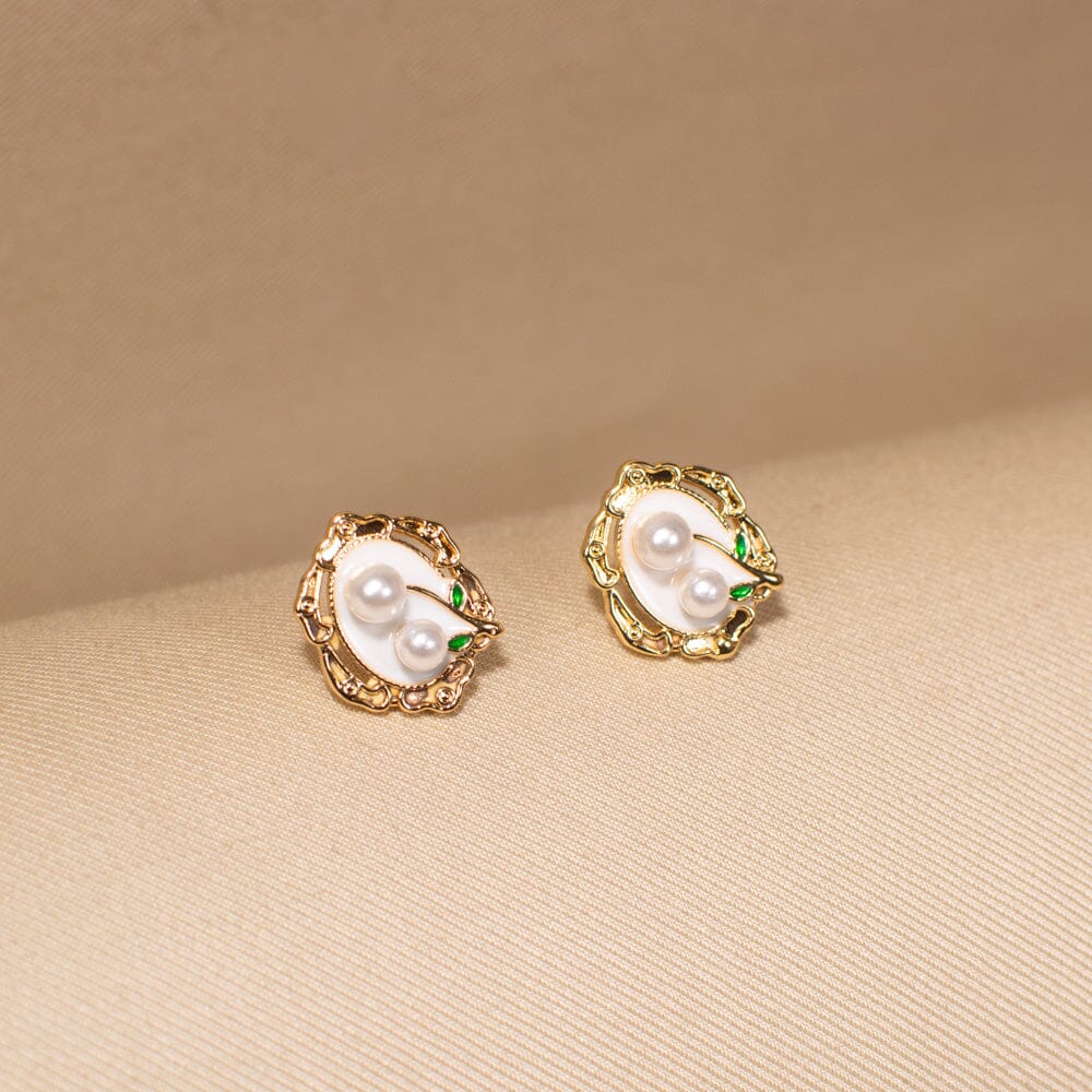 Noa Studs - Minima Collection