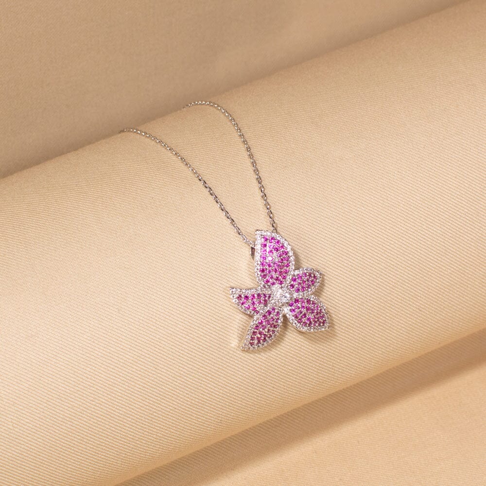 Nyra Chain Pendant with ring