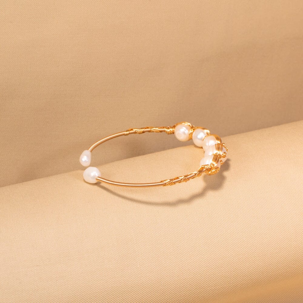 Luna Bracelet - Freshwater Pearl Collection