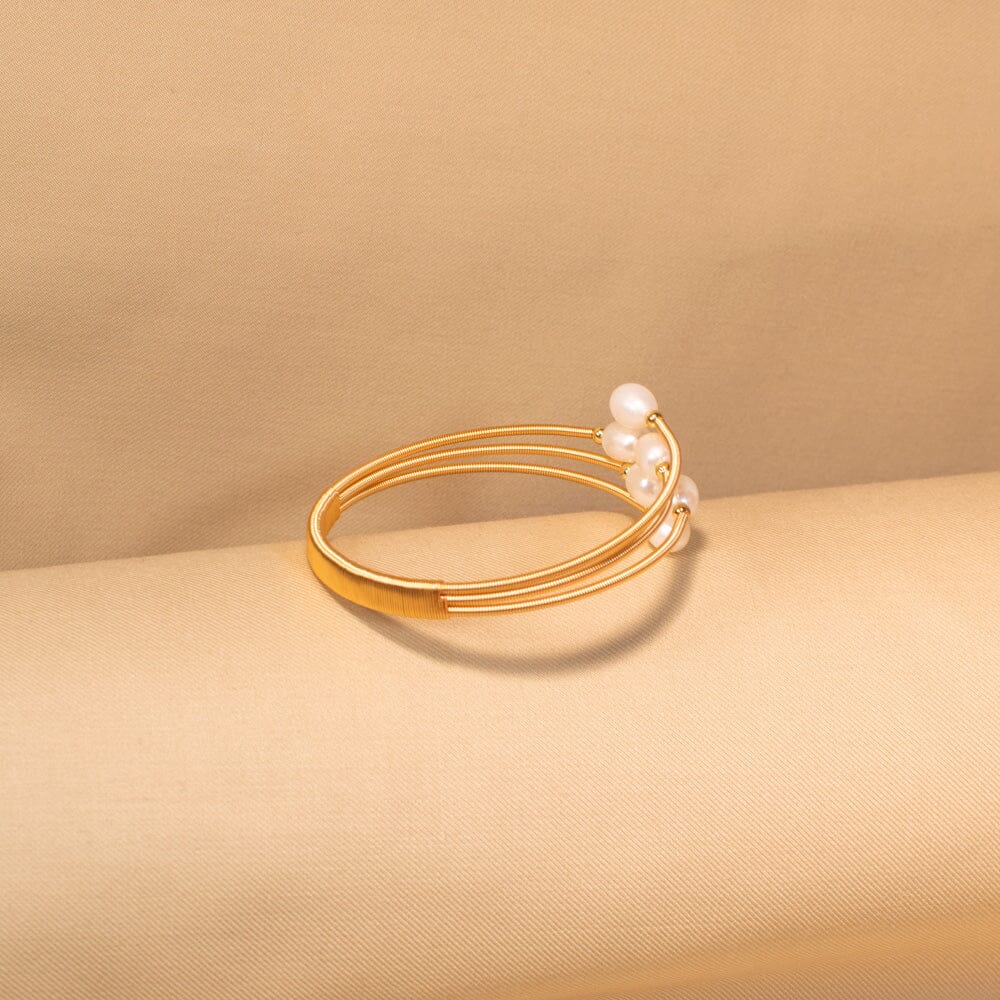 Alba Bracelet - Freshwater Pearl Collection