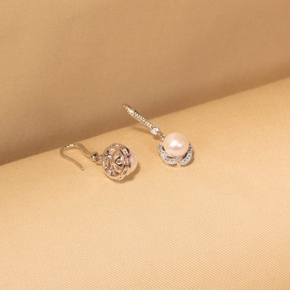 Pearly Garden Earrings - Freshwater Pearl Collection
