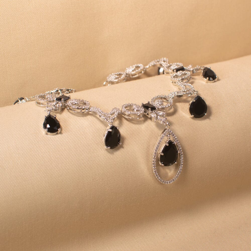 Raasha Necklace Set - Black