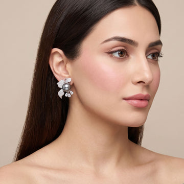 Smoky Pearl Flare Studs