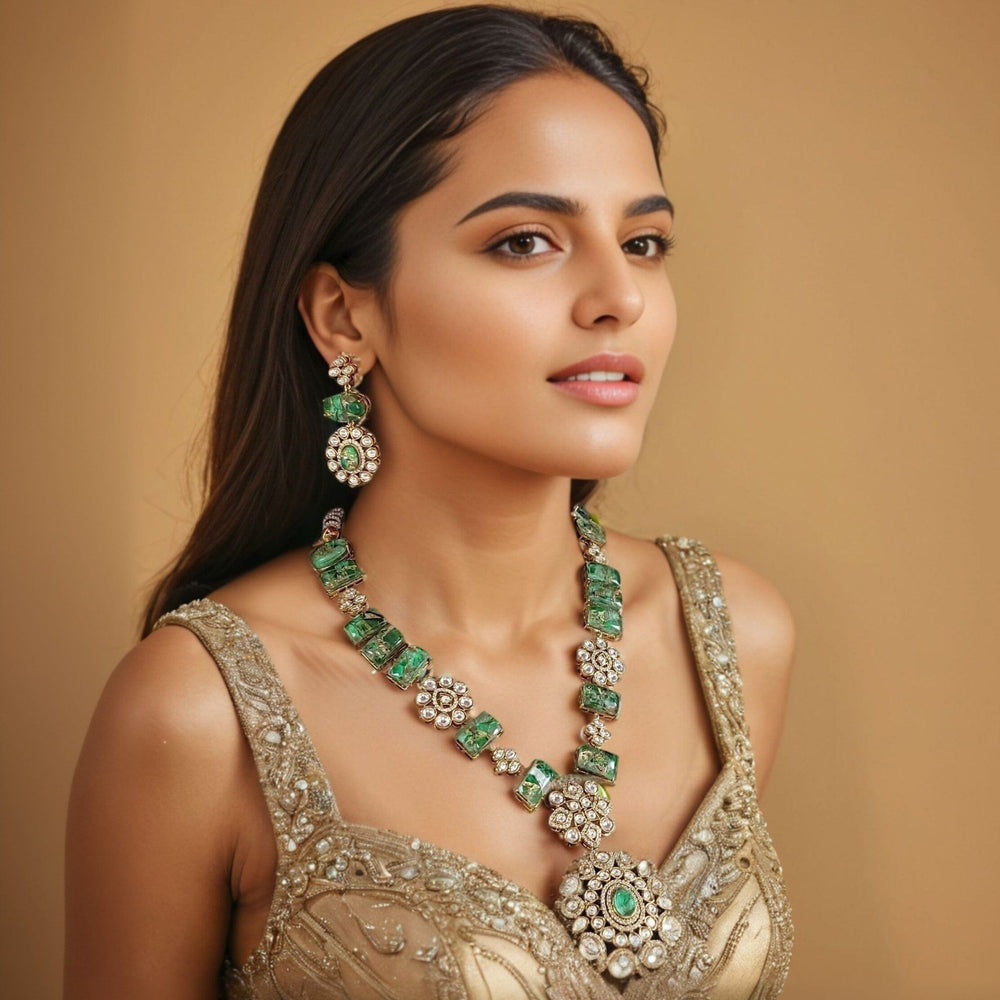 Taahira Statement Medium Long Necklace Set