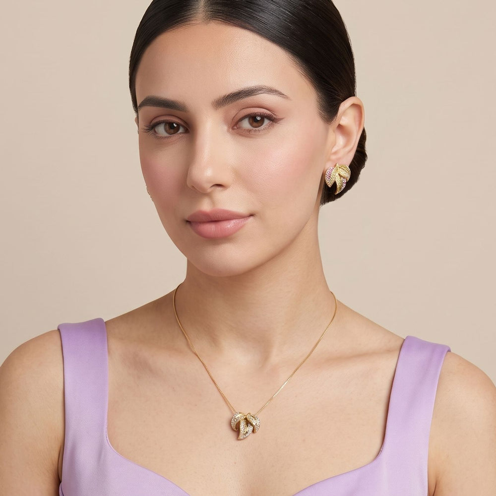 The Carnival Leaf Pendant Set