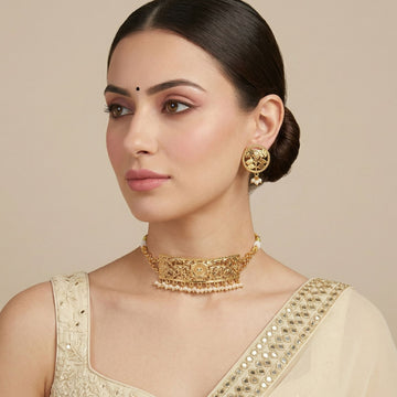 The Royal Noor Choker Set - Alankar Collection