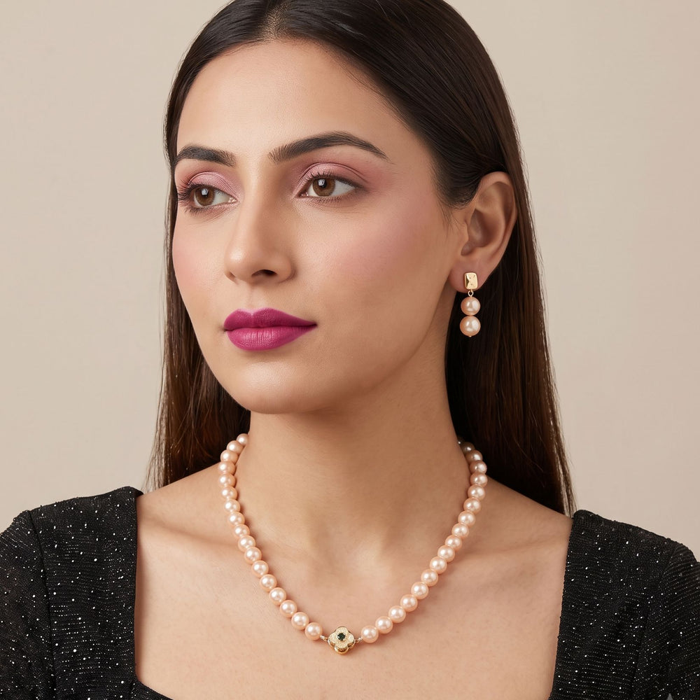 The Timeless Ivory & Petal Necklace Set