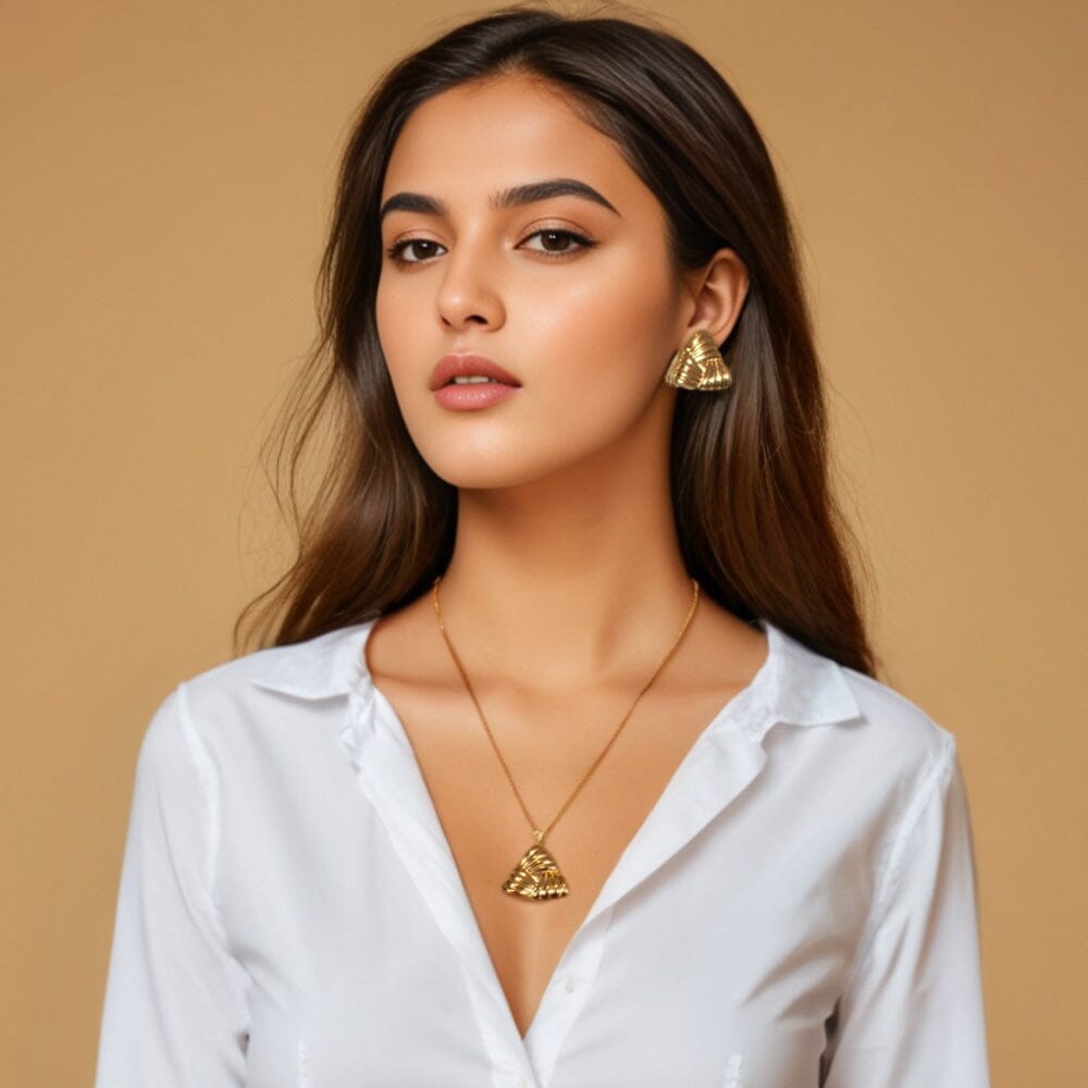 Trielle Pendant Set -Edgy Collection