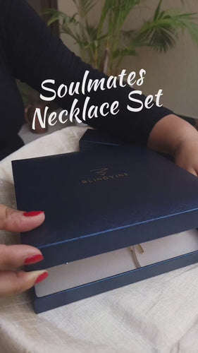Soulmates Necklace Set