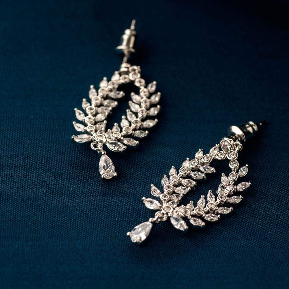 Shamla Crystal Dangle Earrings - Blingvine