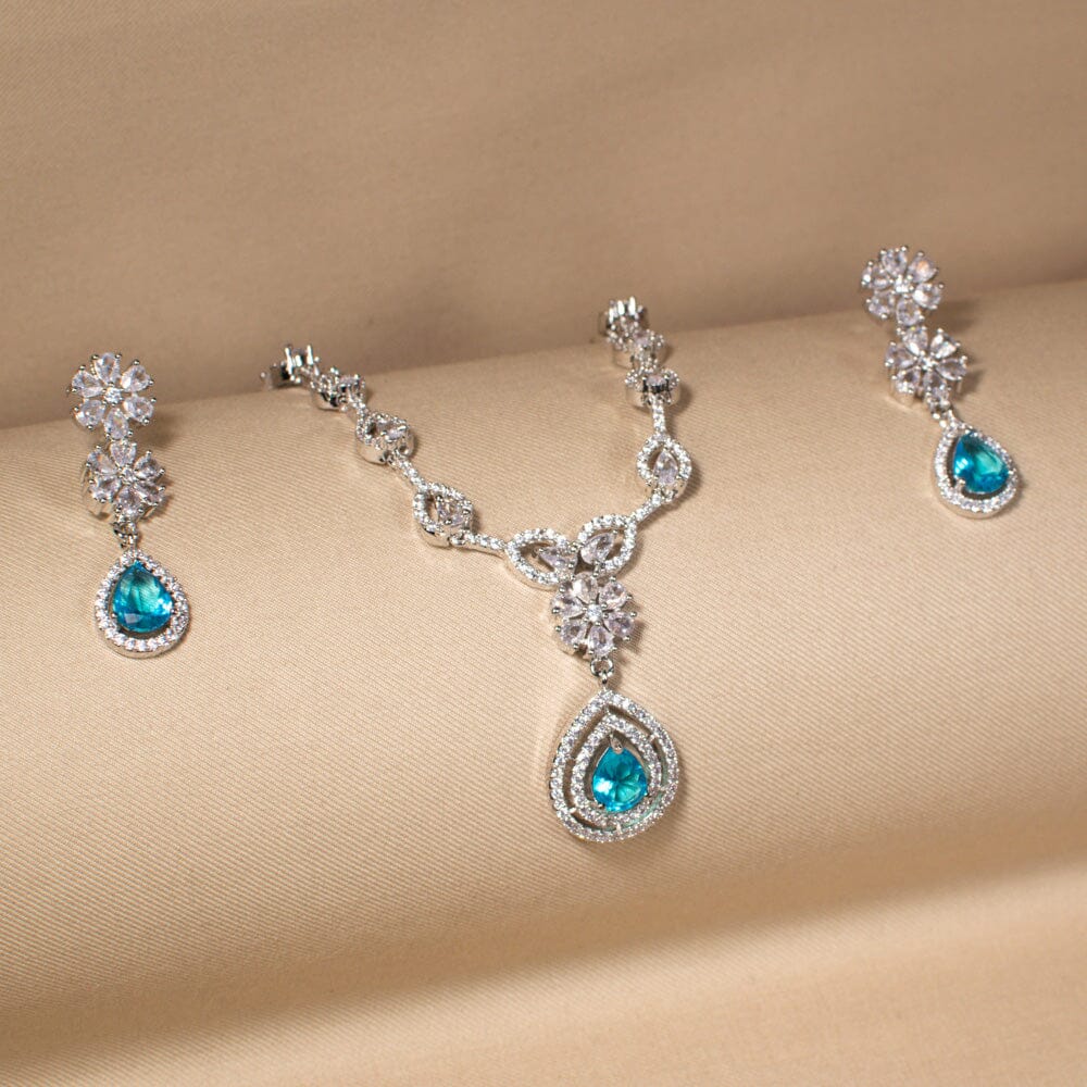 The Santorini Necklace Set