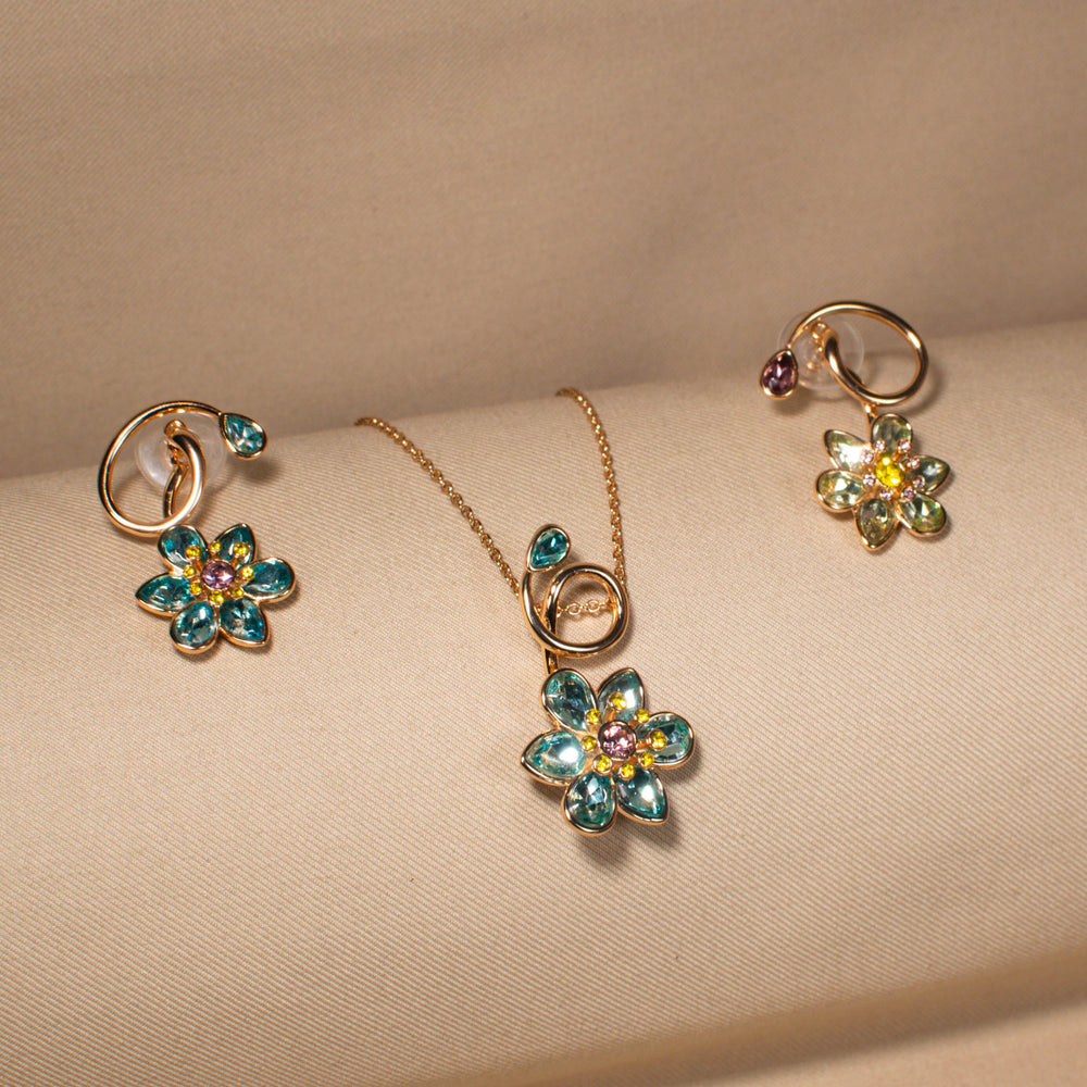 Glow & Go Bloom Pendant Set