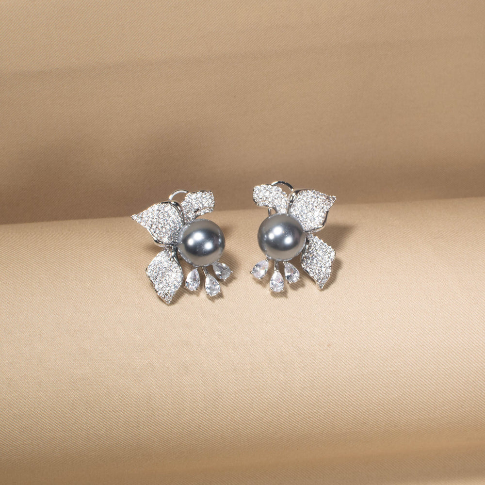 Smoky Pearl Flare Studs