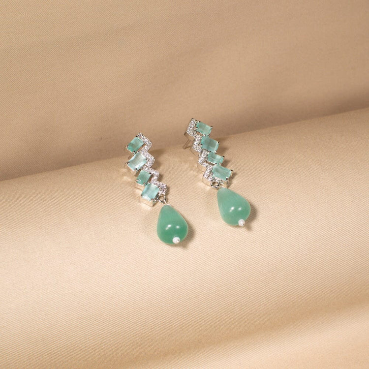 The Soraya Drop Necklace Set