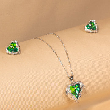 Emerald Blaze Pendant Set - Edgy Collection