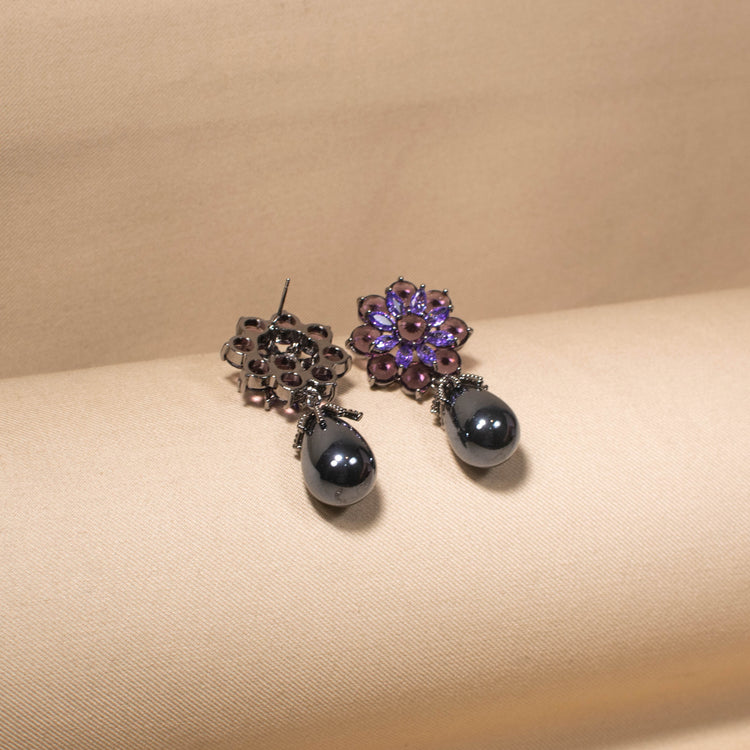 Midnight Pearl Drops