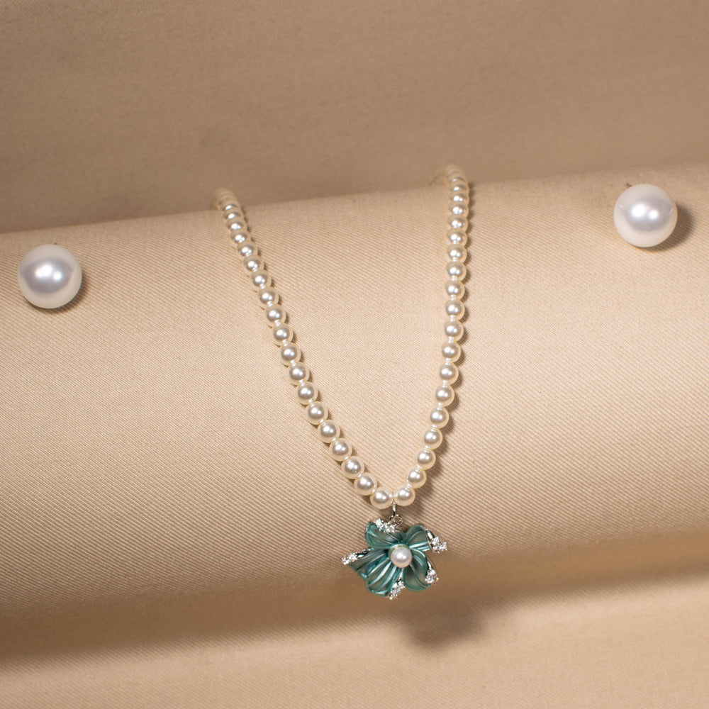 Teal Blossom Pearl Necklace Set