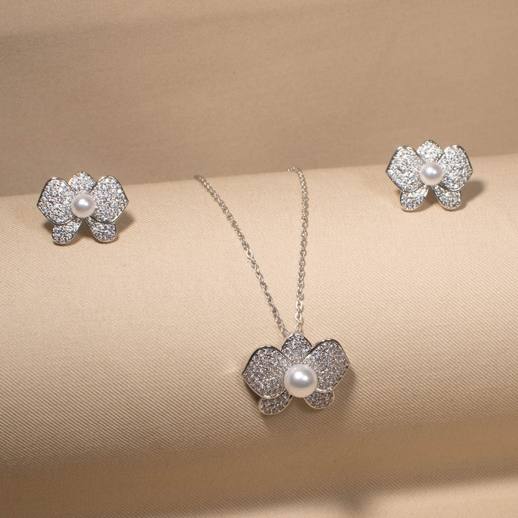 Butterfly Bliss Pendant Set