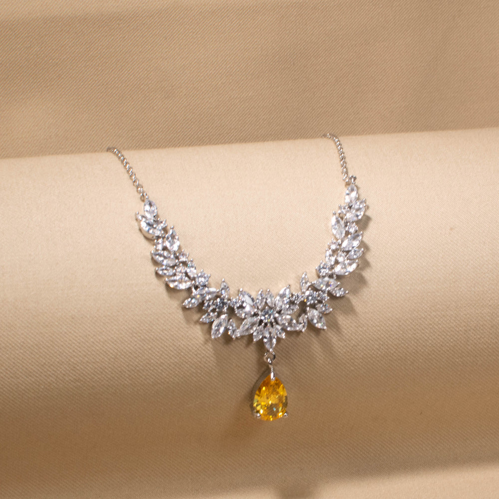 Amber Haze Sparkle Necklace Set