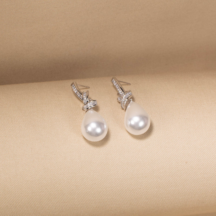 Frosty Teardrop Pearl Earrings