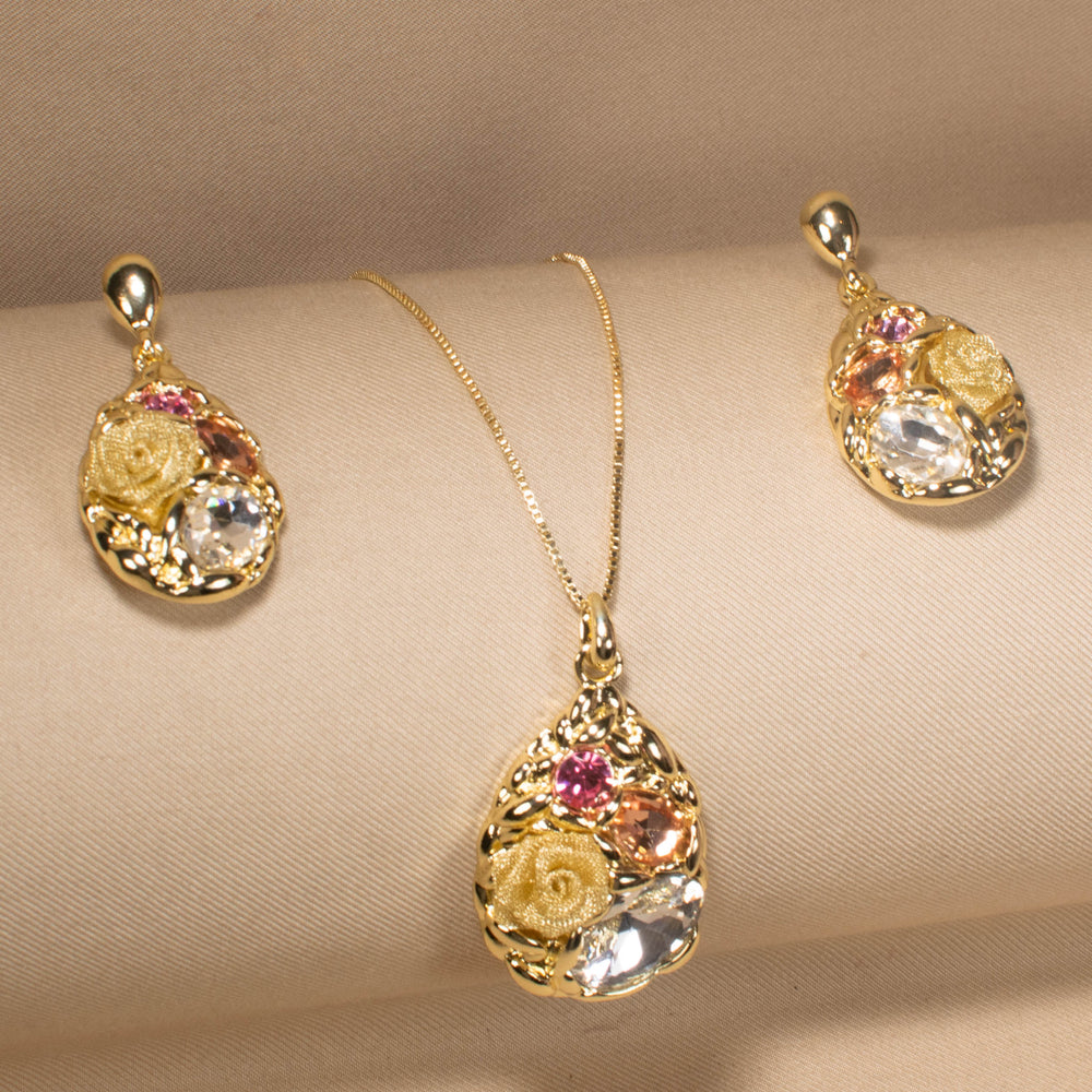 Martha Teardrop Pendant Set