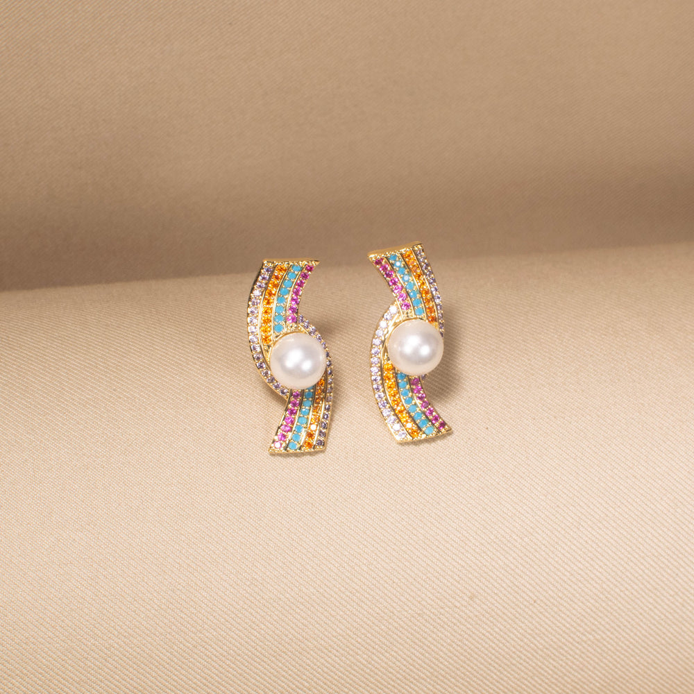 Prismatic Wave Pearl Earring
