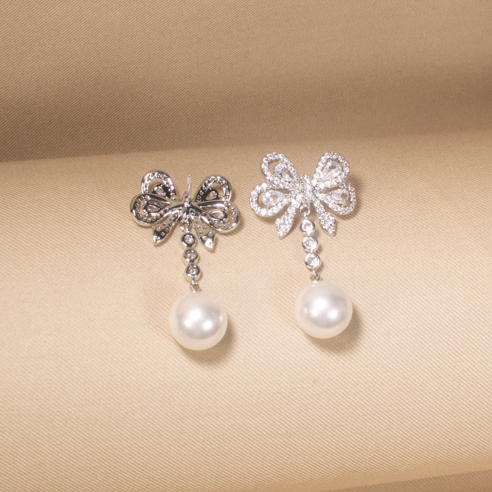 Elegance Bow & Pearl Earrings