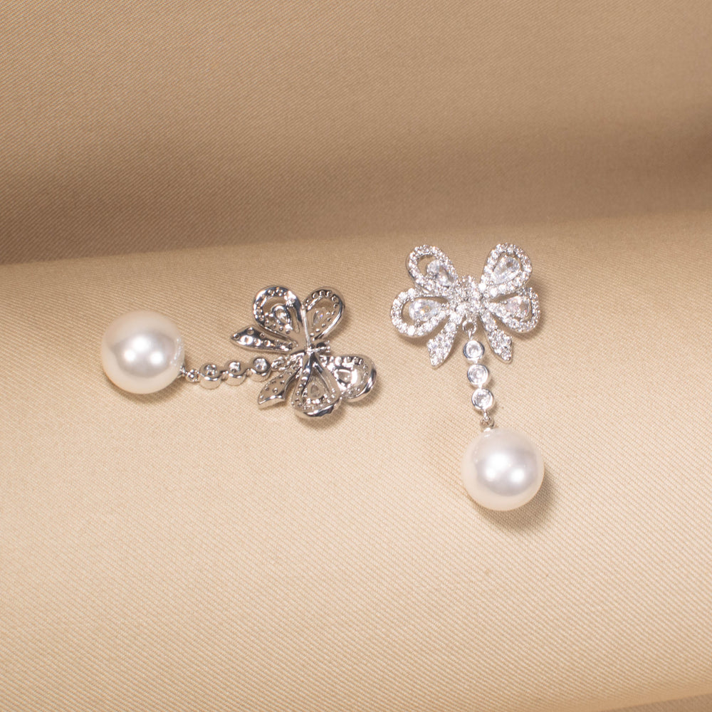 Elegance Bow & Pearl Earrings