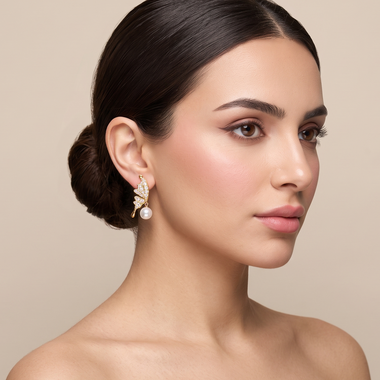 Beatrice Pearl Earrings