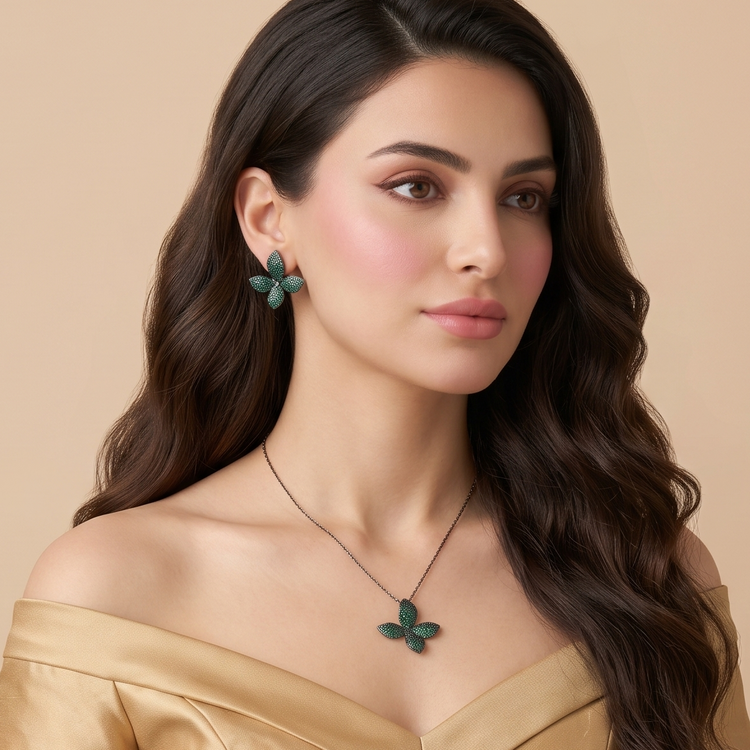 Eternal Spark Luxe Pendant Set - Green
