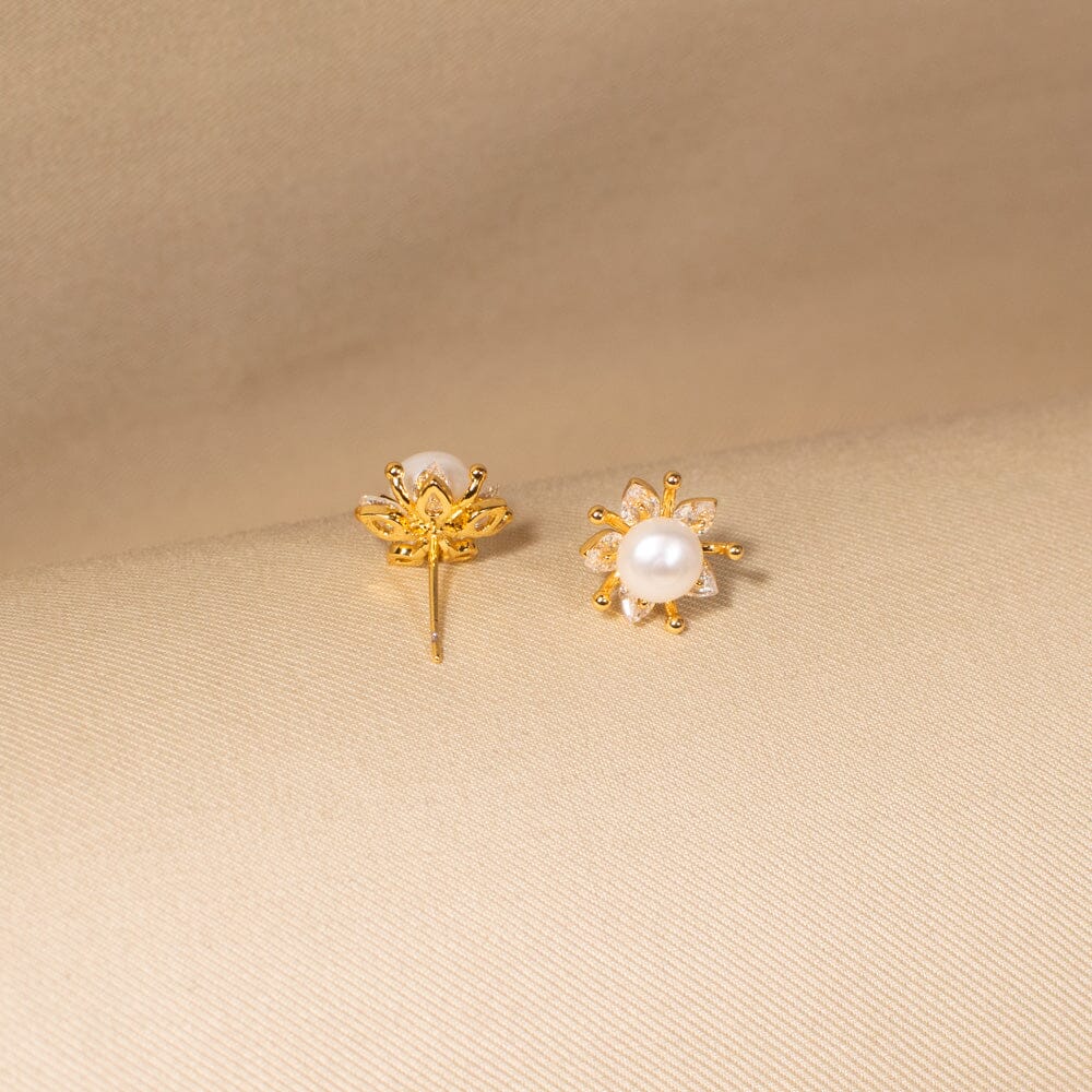 Amelie Studs - Freshwater Pearl Collection