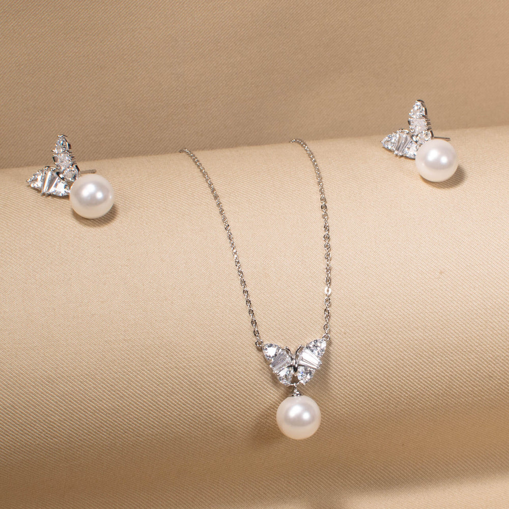 Angel Wing Pearl Drop Set