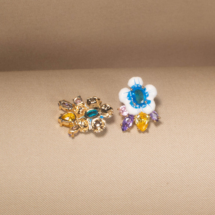 Aura Muse Studs