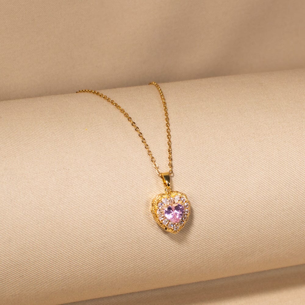 Aura of Amore Pendant Set