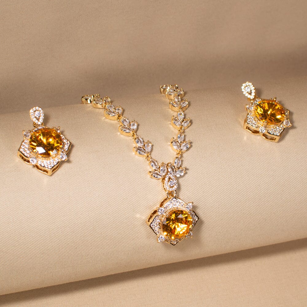 Aurum Shine Necklace Set