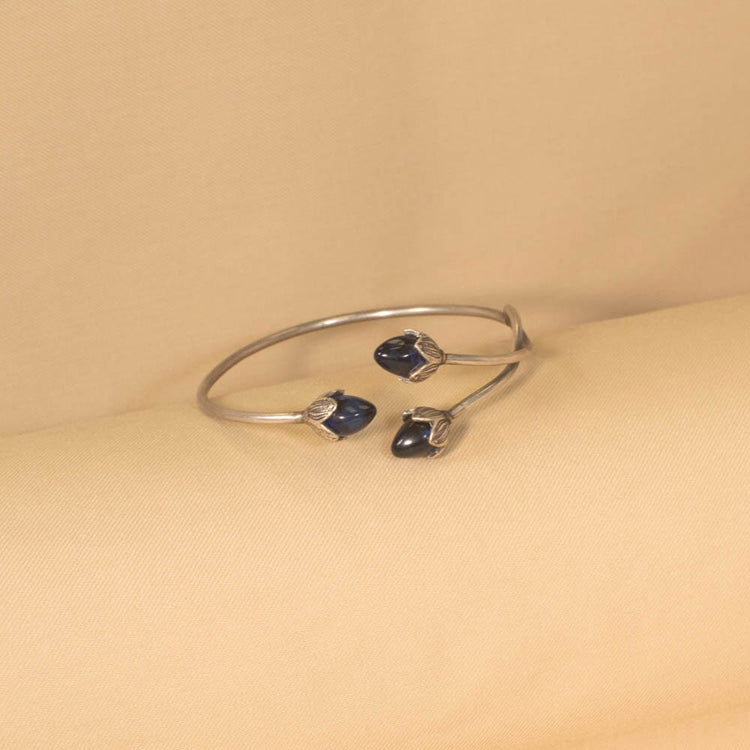 Azroo Bracelet - Blue - Pratha Collection