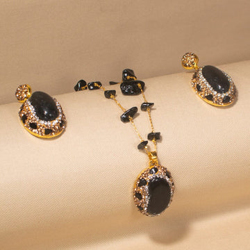 Black Muse Necklace Set- Pratha Collection