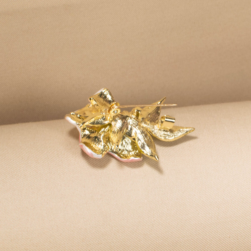 Blush Grace Pearl Brooch