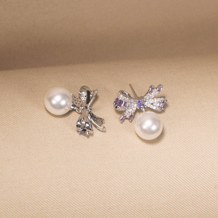 Bow-tiful Pearl Sparkle Earrings