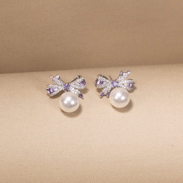 Bow-tiful Pearl Sparkle Earrings