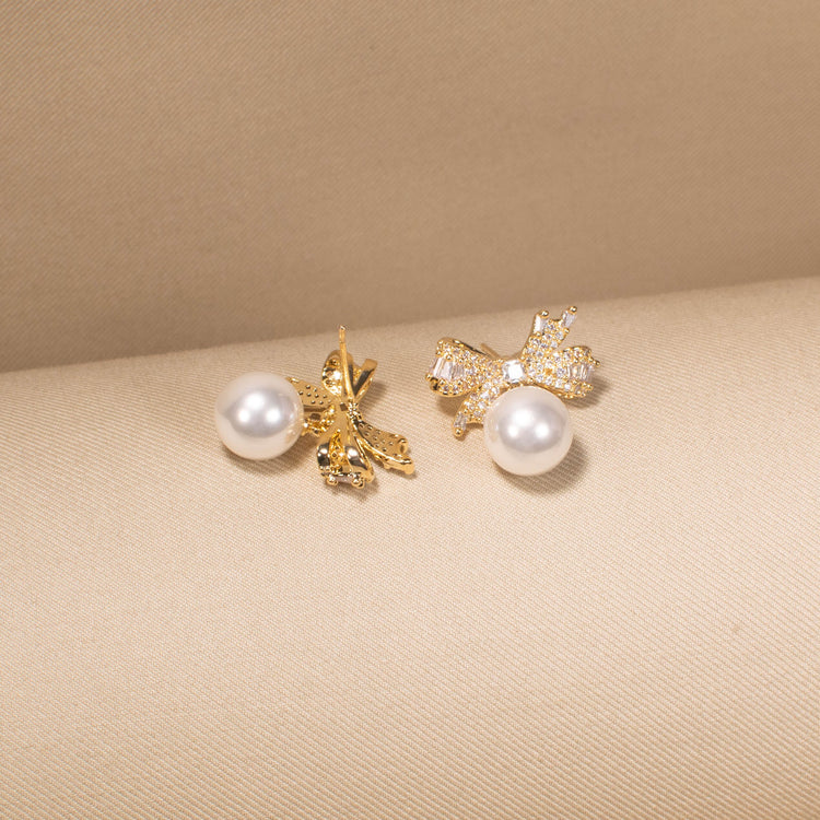 Bow-tiful Pearl Sparkle Earrings - Golden