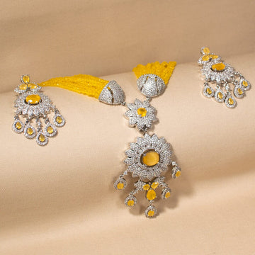 Canary Cascade Necklace Set