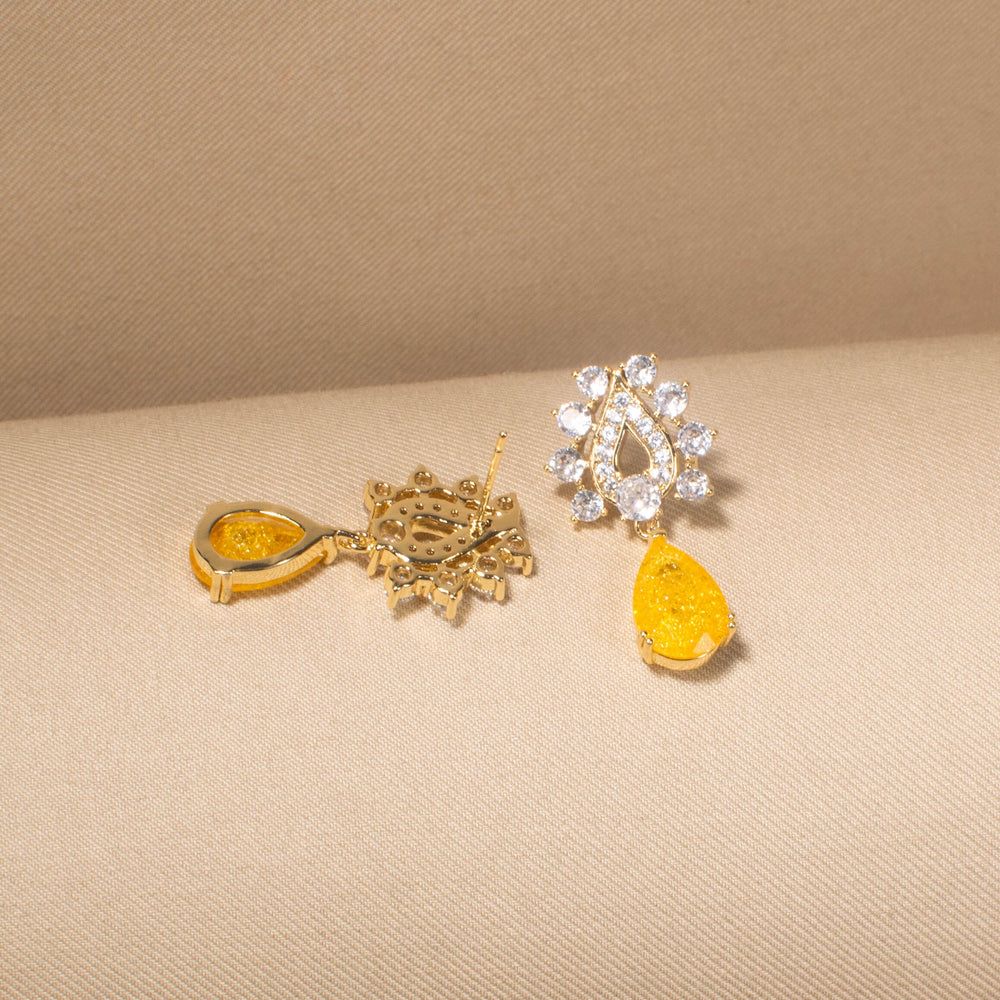Canary Sparkle Drops